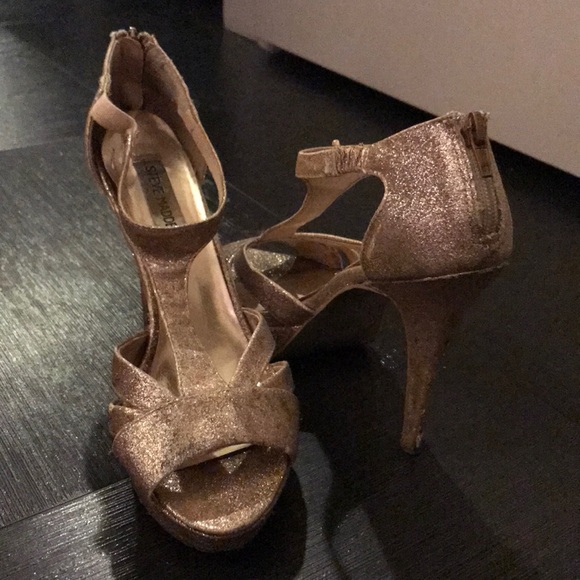 Steve Madden Sparkly Heels - Picture 3 of 5